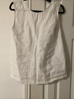 Women’s White Sleeveless Tank Top with Yellow Dot Embroidery
